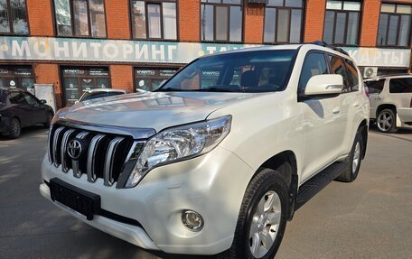 Toyota Land Cruiser Prado 150 рестайлинг 2, 2014 год, 3 290 000 рублей, 2 фотография