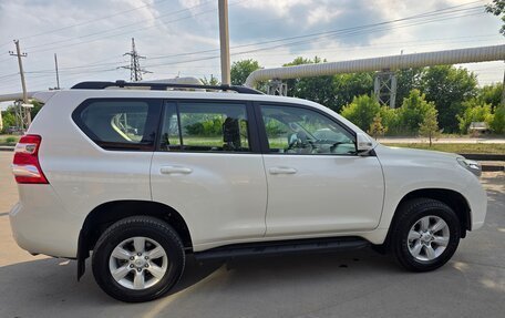Toyota Land Cruiser Prado 150 рестайлинг 2, 2014 год, 3 290 000 рублей, 10 фотография
