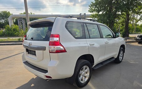 Toyota Land Cruiser Prado 150 рестайлинг 2, 2014 год, 3 290 000 рублей, 12 фотография