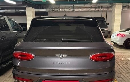 Bentley Bentayga I, 2021 год, 23 500 000 рублей, 3 фотография