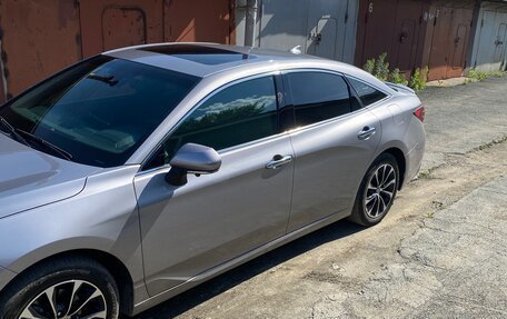 Toyota Avalon, 2023 год, 4 000 000 рублей, 22 фотография