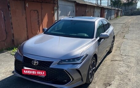 Toyota Avalon, 2023 год, 4 000 000 рублей, 23 фотография