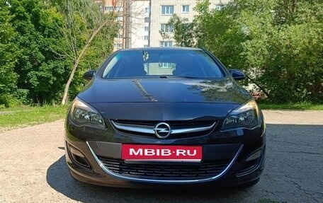 Opel Astra J, 2013 год, 719 000 рублей, 3 фотография