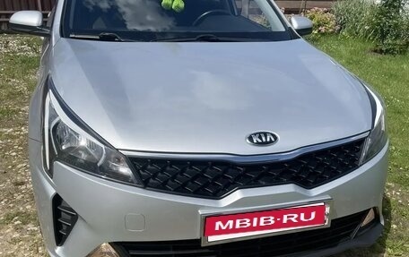 KIA Rio IV, 2020 год, 1 650 000 рублей, 6 фотография