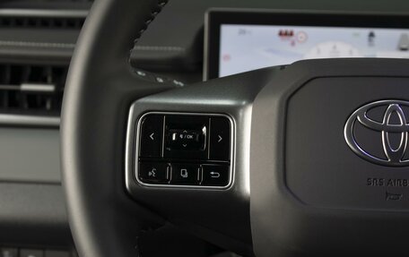 Toyota RAV4, 2026 год, 4 050 000 рублей, 12 фотография