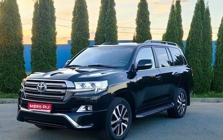 Toyota Land Cruiser 200, 2018 год, 6 250 000 рублей, 1 фотография