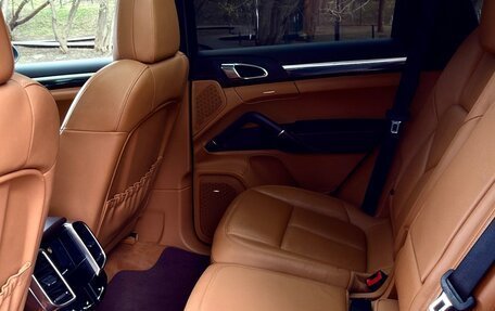 Porsche Cayenne III, 2013 год, 3 200 000 рублей, 26 фотография