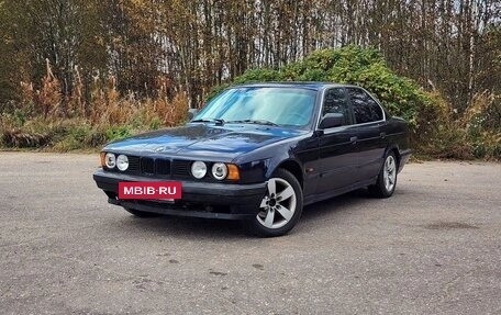 BMW 5 серия, 1993 год, 300 000 рублей, 4 фотография
