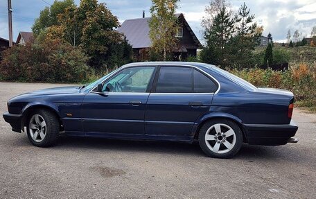 BMW 5 серия, 1993 год, 300 000 рублей, 12 фотография