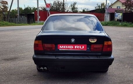 BMW 5 серия, 1993 год, 300 000 рублей, 9 фотография