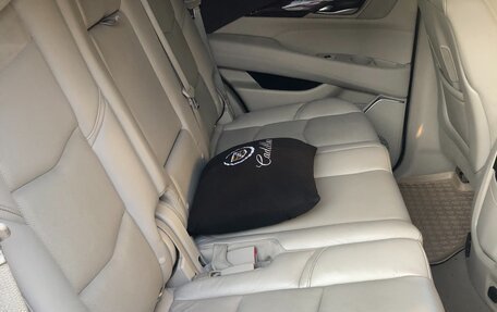 Cadillac Escalade IV, 2016 год, 4 300 000 рублей, 6 фотография
