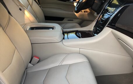 Cadillac Escalade IV, 2016 год, 4 300 000 рублей, 5 фотография