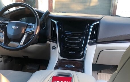 Cadillac Escalade IV, 2016 год, 4 300 000 рублей, 7 фотография