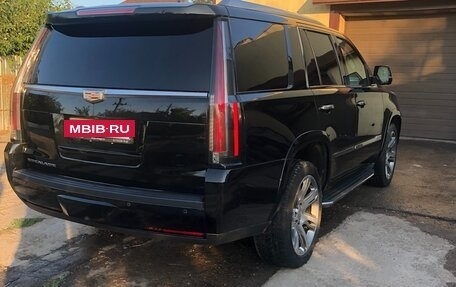 Cadillac Escalade IV, 2016 год, 4 300 000 рублей, 4 фотография