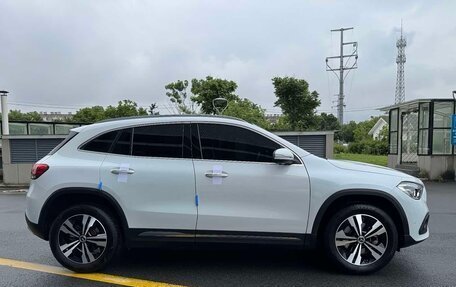 Mercedes-Benz GLA, 2021 год, 2 150 000 рублей, 3 фотография