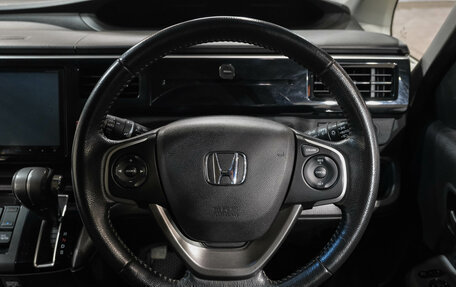 Honda Stepwgn IV, 2015 год, 1 969 000 рублей, 21 фотография