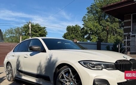 BMW 3 серия, 2019 год, 4 500 000 рублей, 3 фотография