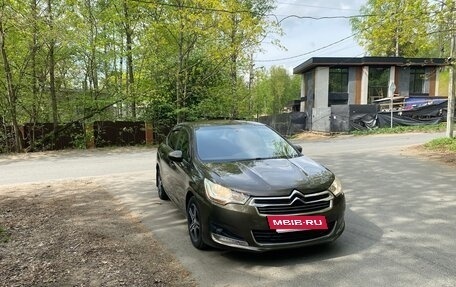 Citroen C4 II рестайлинг, 2015 год, 560 000 рублей, 2 фотография