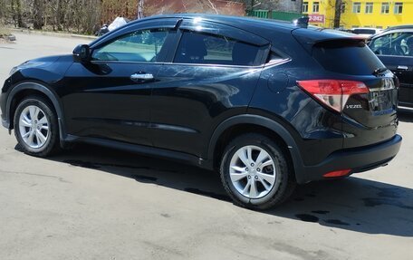 Honda Vezel, 2018 год, 1 740 000 рублей, 2 фотография