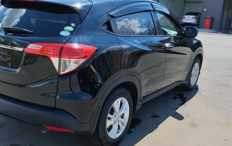 Honda Vezel, 2018 год, 1 740 000 рублей, 6 фотография