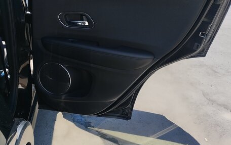 Honda Vezel, 2018 год, 1 740 000 рублей, 20 фотография