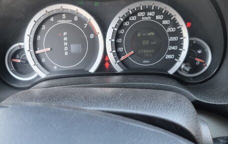 Honda Accord VIII рестайлинг, 2008 год, 1 200 000 рублей, 6 фотография