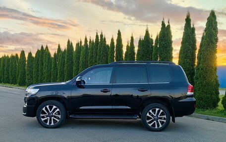 Toyota Land Cruiser 200, 2018 год, 6 250 000 рублей, 9 фотография