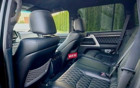 Toyota Land Cruiser 200, 2018 год, 6 250 000 рублей, 12 фотография