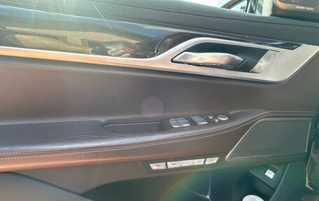 BMW 7 серия, 2016 год, 4 390 000 рублей, 9 фотография