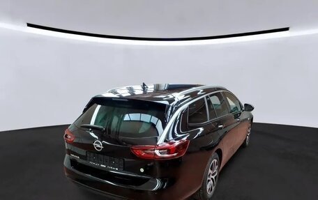 Opel Insignia II рестайлинг, 2022 год, 1 592 000 рублей, 2 фотография