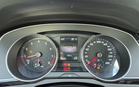 Volkswagen Passat B8 рестайлинг, 2017 год, 1 980 000 рублей, 9 фотография