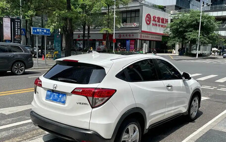 Honda Vezel, 2022 год, 1 292 271 рублей, 5 фотография