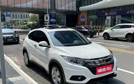 Honda Vezel, 2022 год, 1 292 271 рублей, 3 фотография
