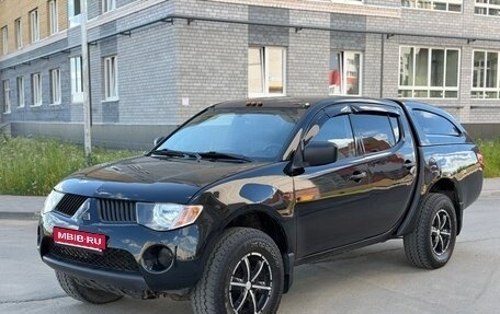Mitsubishi L200 IV рестайлинг, 2008 год, 945 000 рублей, 1 фотография