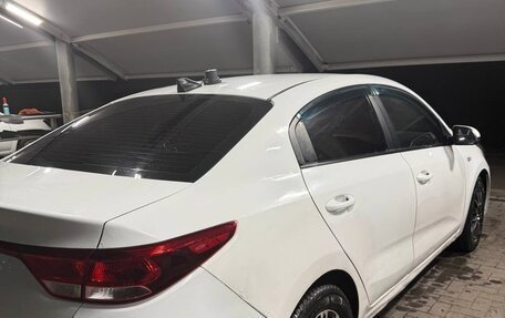KIA Rio IV, 2017 год, 850 000 рублей, 5 фотография