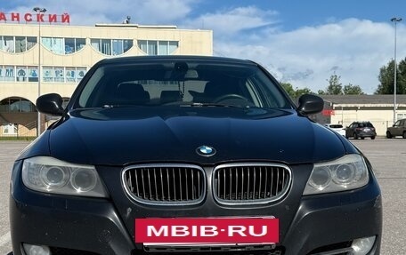 BMW 3 серия, 2011 год, 1 100 000 рублей, 2 фотография