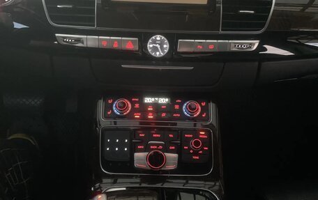 Audi A8, 2011 год, 2 050 000 рублей, 21 фотография