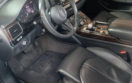 Audi A8, 2011 год, 2 050 000 рублей, 24 фотография