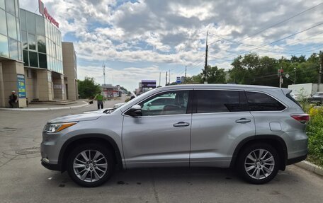 Toyota Highlander III, 2015 год, 2 970 000 рублей, 3 фотография