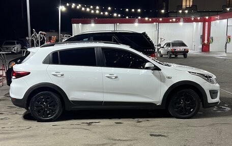 KIA Rio IV, 2018 год, 1 075 000 рублей, 3 фотография