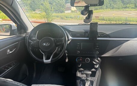 KIA Rio IV, 2021 год, 999 000 рублей, 8 фотография