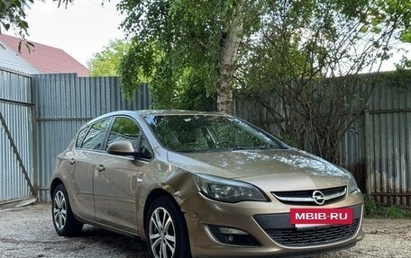 Opel Astra J, 2013 год, 500 000 рублей, 2 фотография