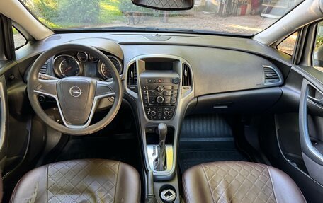 Opel Astra J, 2013 год, 500 000 рублей, 9 фотография