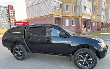 Mitsubishi L200 IV рестайлинг, 2008 год, 945 000 рублей, 11 фотография