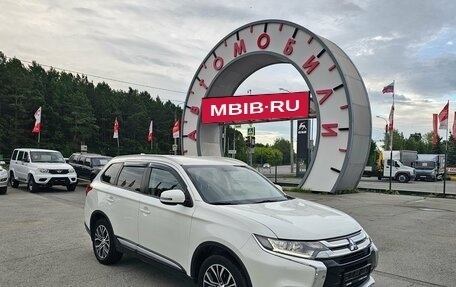 Mitsubishi Outlander III рестайлинг 3, 2018 год, 2 149 995 рублей, 1 фотография