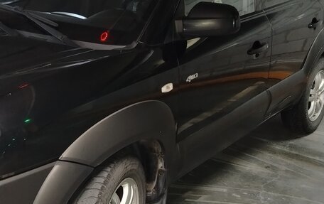 Hyundai Tucson III, 2005 год, 700 000 рублей, 3 фотография
