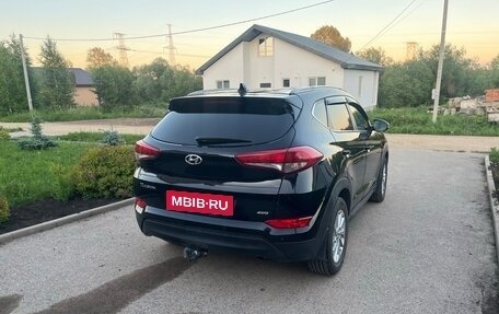Hyundai Tucson III, 2018 год, 2 050 000 рублей, 4 фотография