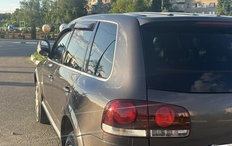 Volkswagen Touareg III, 2010 год, 1 520 000 рублей, 3 фотография