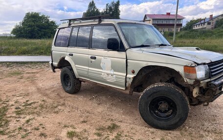 Mitsubishi Pajero III рестайлинг, 1994 год, 300 000 рублей, 2 фотография