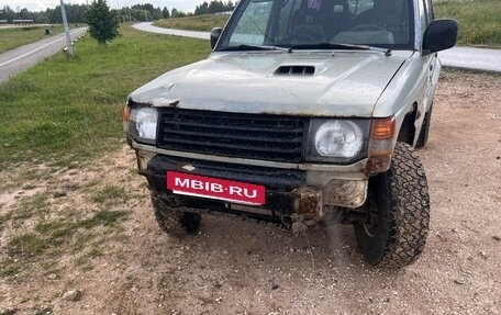 Mitsubishi Pajero III рестайлинг, 1994 год, 300 000 рублей, 5 фотография